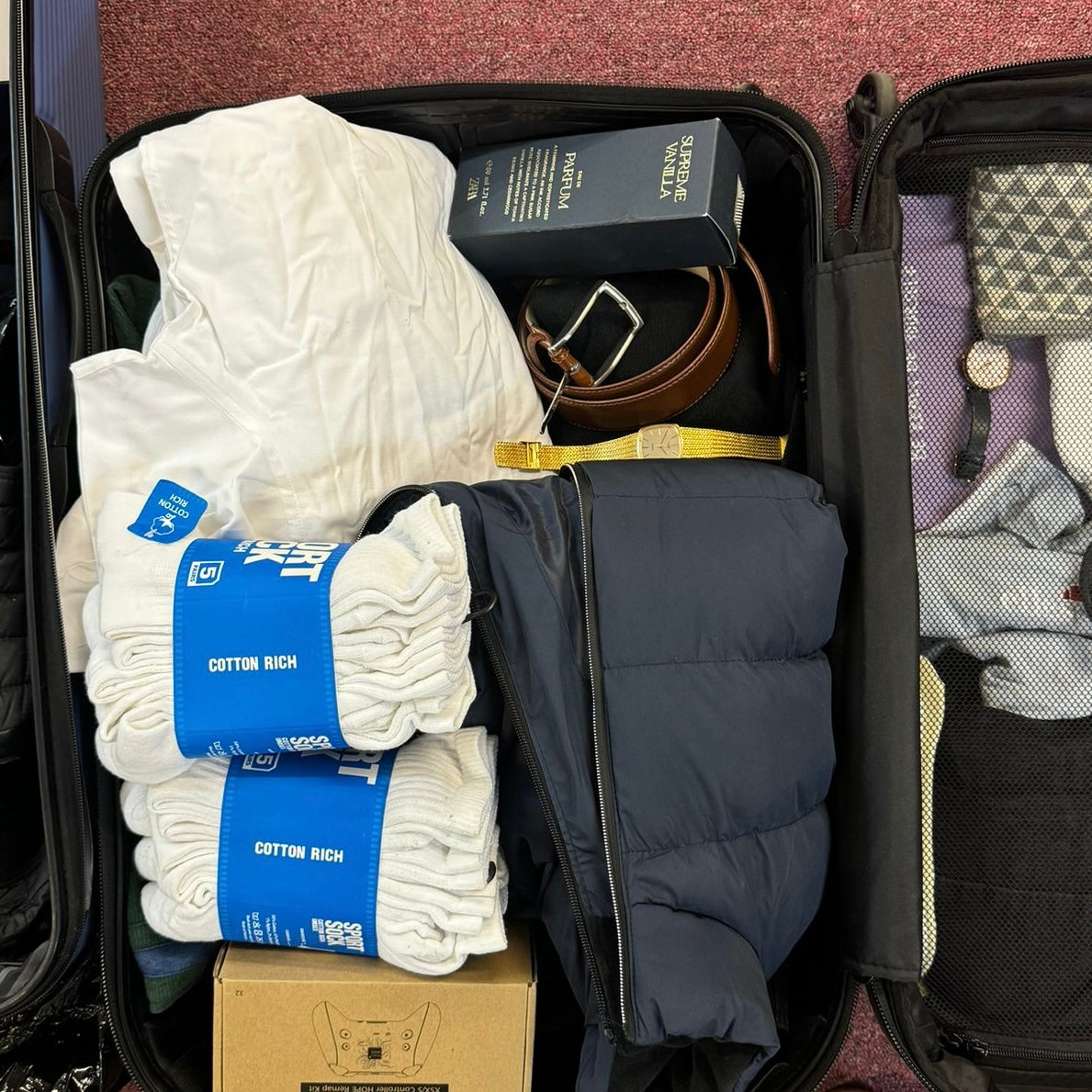 Full Lost and Unclaimed Airport Luggage